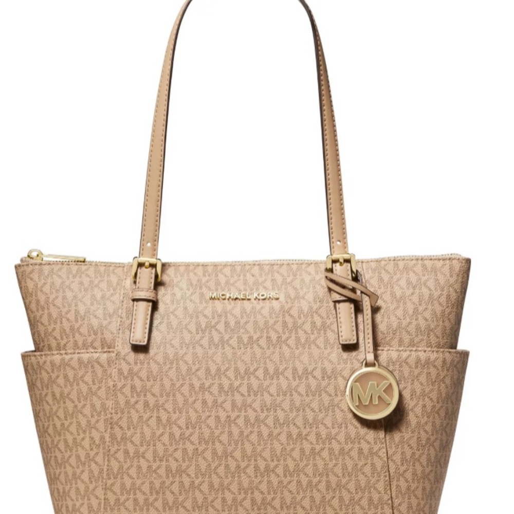 Michael Kors signature caramel medium sized tote. MK’s hottest bag, Jet set, EW